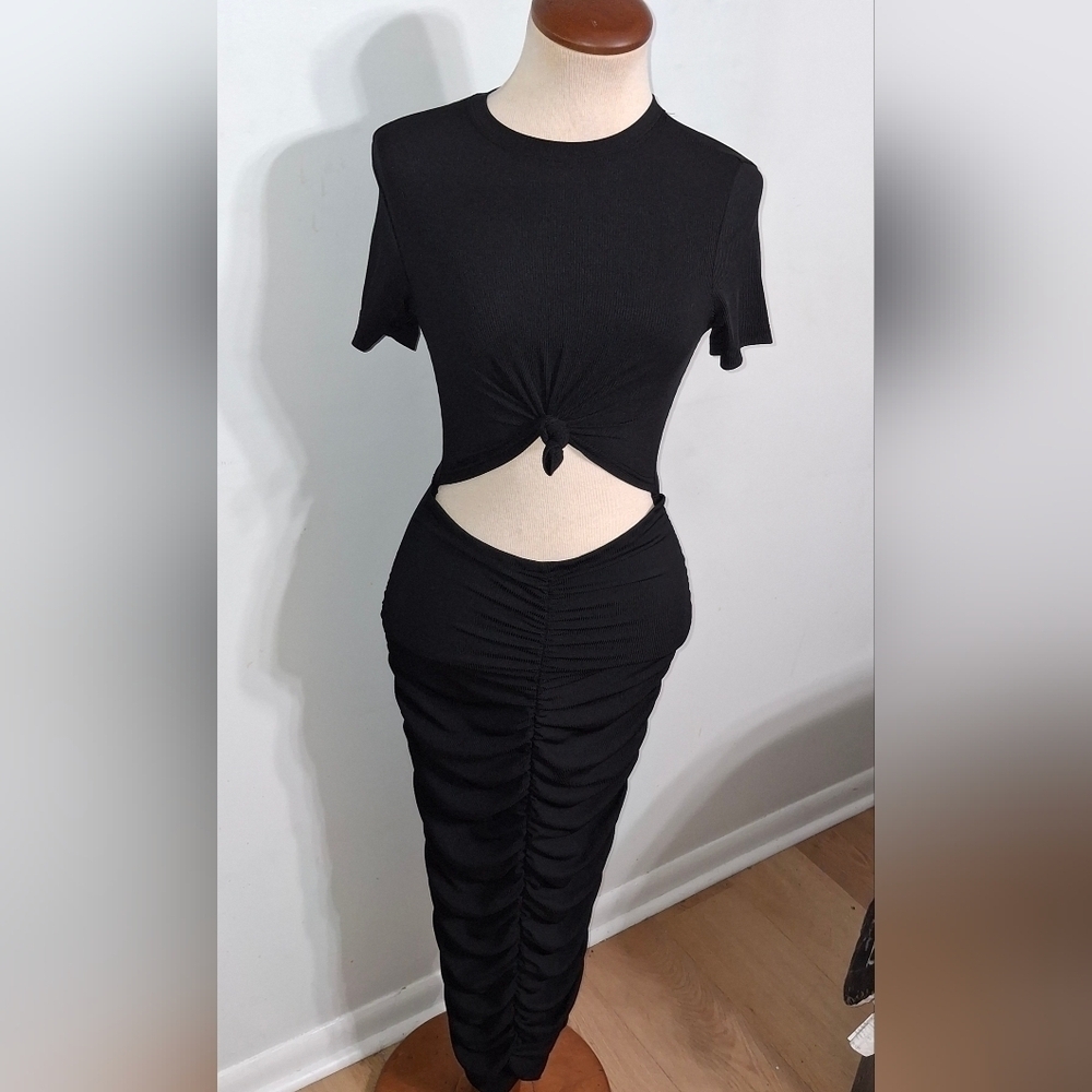 Shein- Short Sleeve Black Goddess Dress- W Sz Small/4
